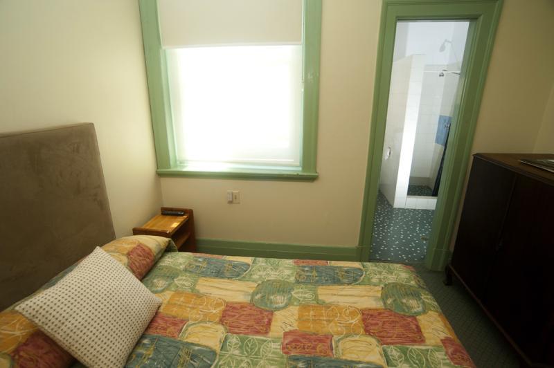 Hotel Gosford Bagian luar foto
