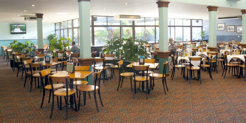 Hotel Gosford Bagian luar foto